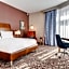 Hilton Garden Inn Alexandria Old Town National Harbor