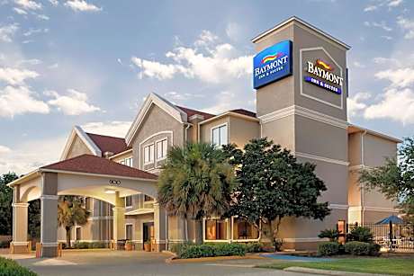 Baymont by Wyndham Clute