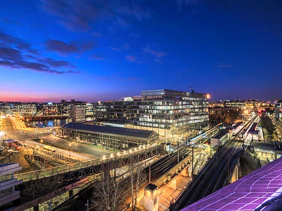 Novotel Suites Paris Issy Les Moulineaux