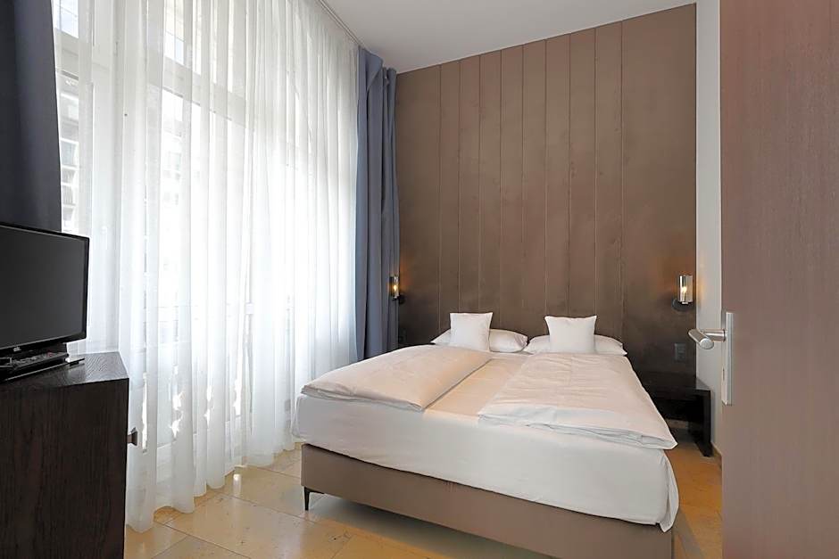 DEVIN Art Hotel