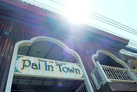 Pai In Town Hotel