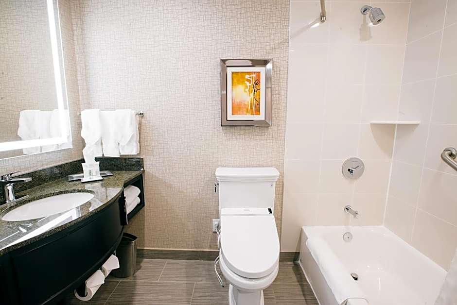 APA Hotel Woodbridge