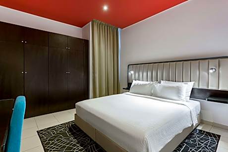 One-Bedroom Apartment - Annex