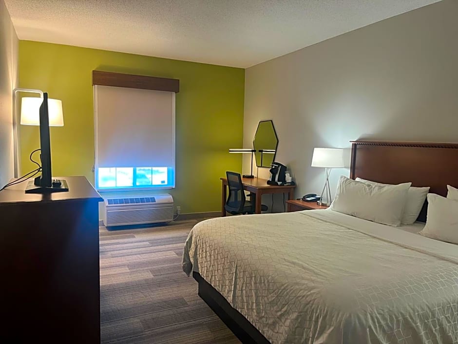 Holiday Inn Express Hotel & Suites Sioux Falls At Empire Mall By IHG