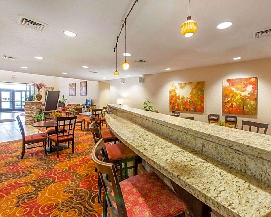 Comfort Suites Altoona