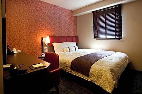 Double Room (1 Adult) - Non-Smoking