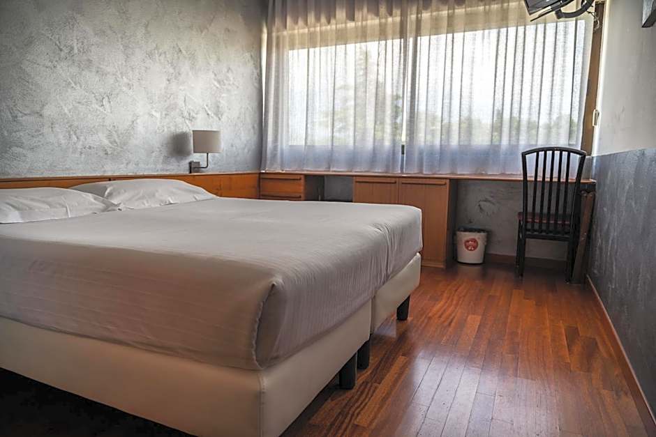 Hotel Valpolicella International