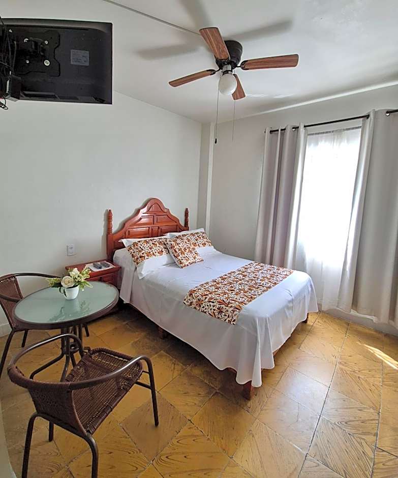 Hotel Catalina