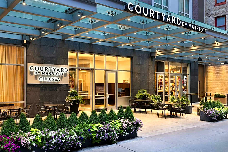 Photo 1 of 36 of Courtyard by Marriott New York Manhattan/Chelsea