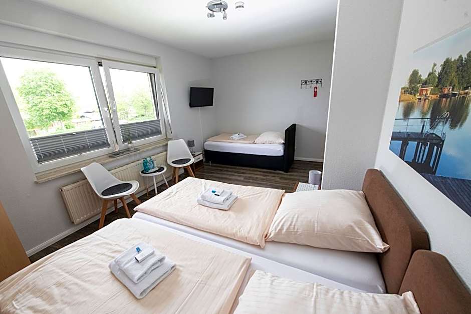 Zum Alten Fährhaus - Bed & Breakfast