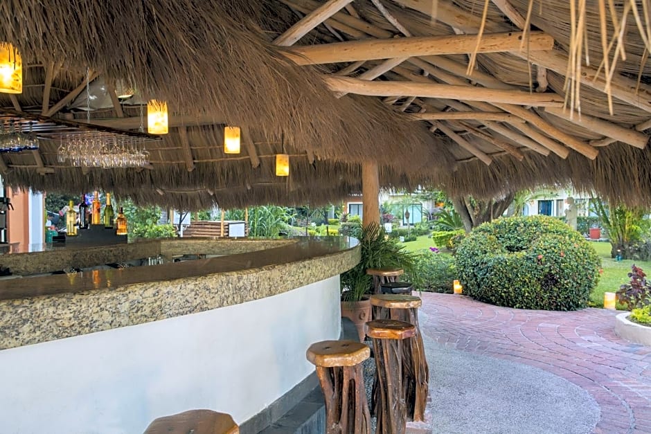 Flamingo Vallarta Hotel & Marina