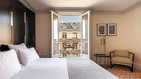 Deluxe Room with Balcony