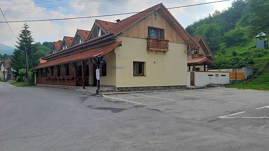 Penzión pri studničke Omastiná