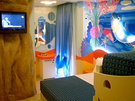 Deluxe Quadruple Room - Sharky