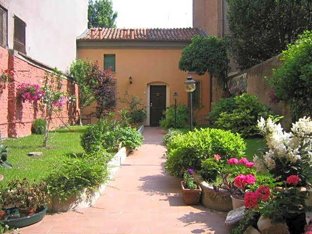 Il Giardino Fiorito