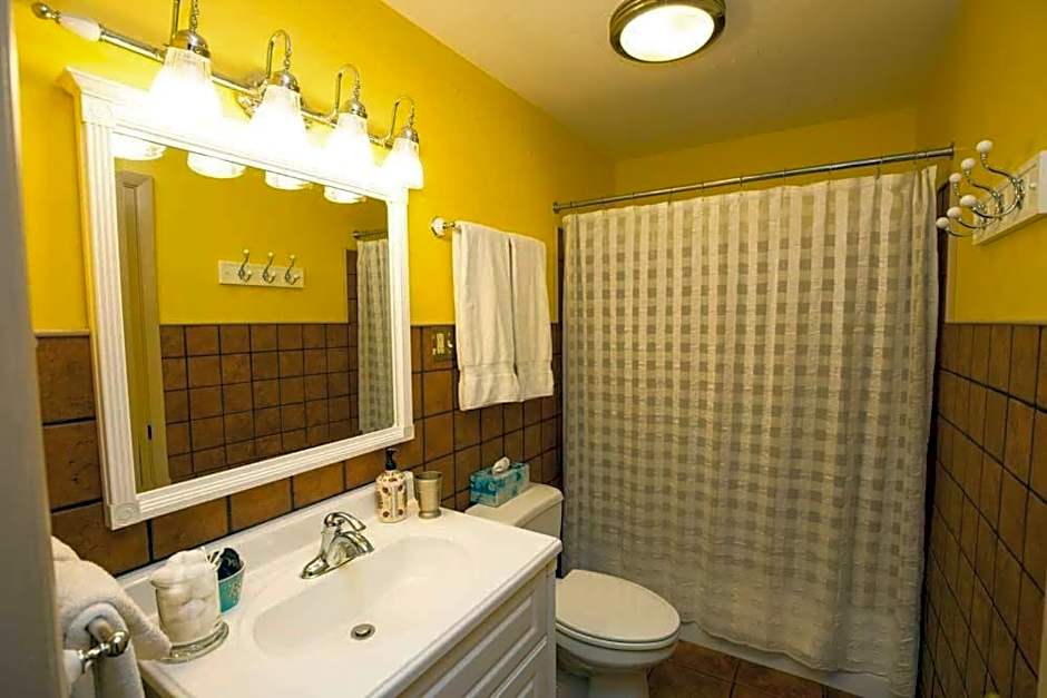Dodici Night Suites