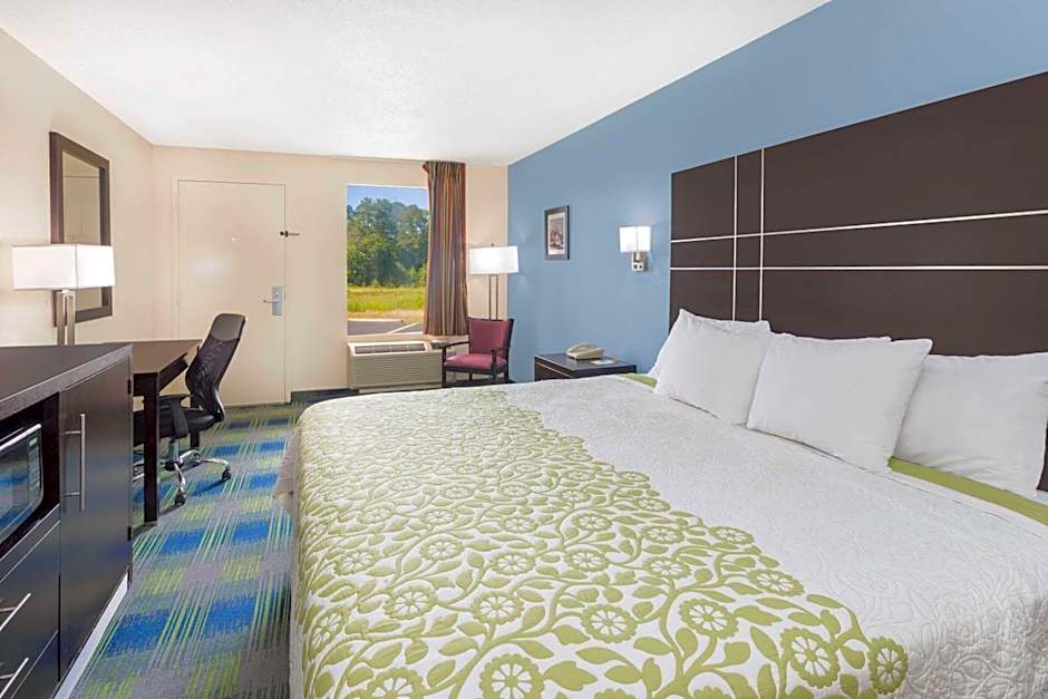 Days Inn by Wyndham Newberry