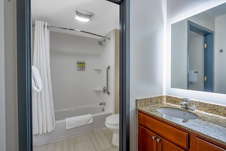 Candlewood Suites - Boston North Shore - Danvers, an IHG Hotel