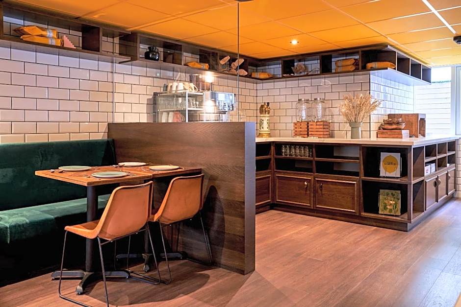 Max Brown Hotel Museum Square