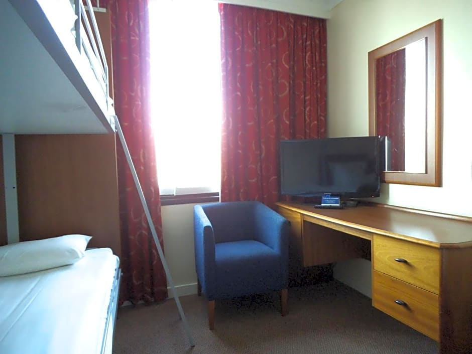 Airport Inn Gatwick