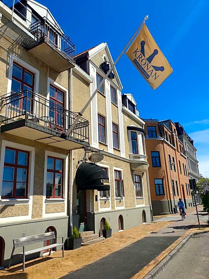 Hamnhotellet Kronan
