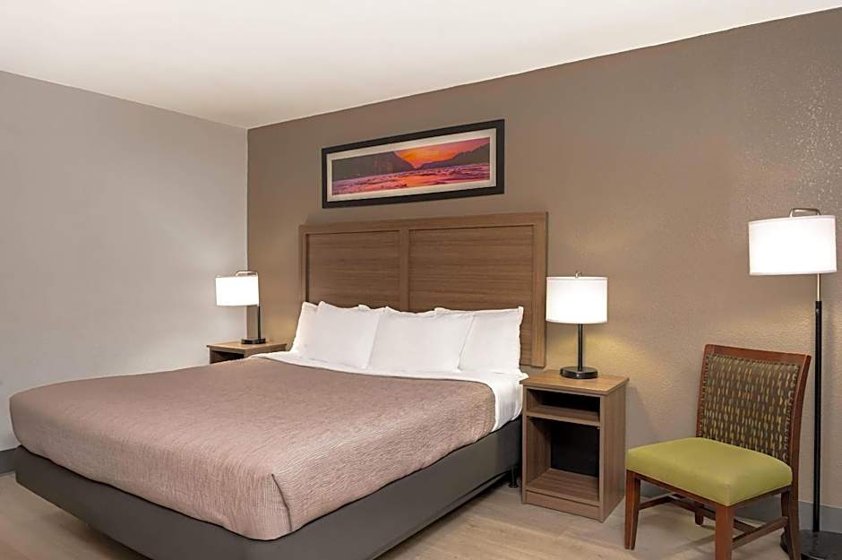 Quality Inn South Hill I-85