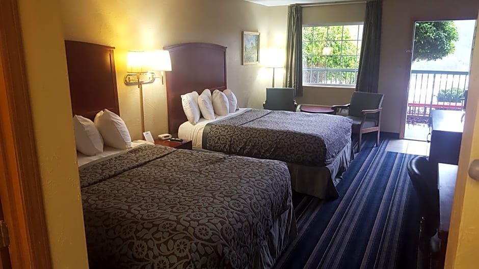 Days Inn by Wyndham Branson/Near the Strip