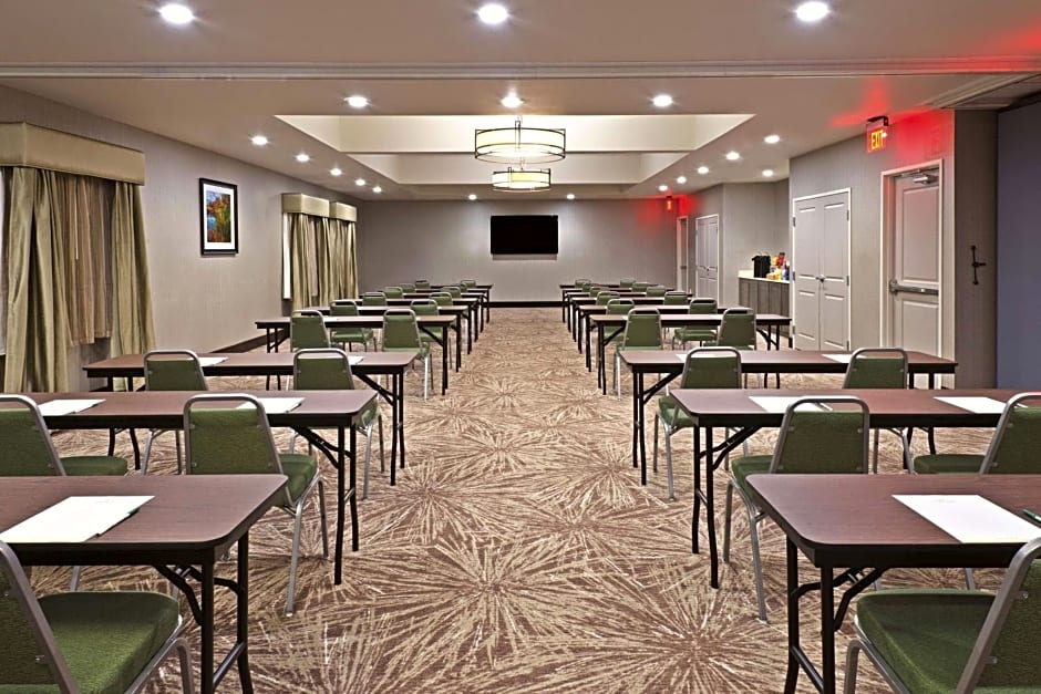 La Quinta Inn & Suites by Wyndham Paducah