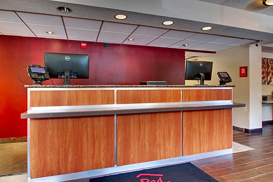 Red Roof Inn St Louis - Westport/ Maryland Heights