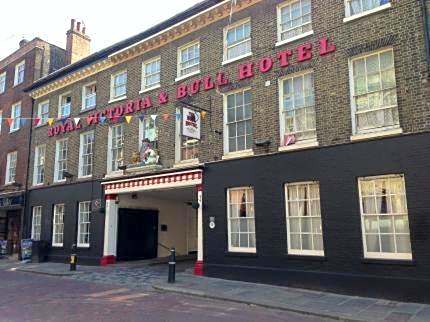 The Royal Victoria & Bull Hotel
