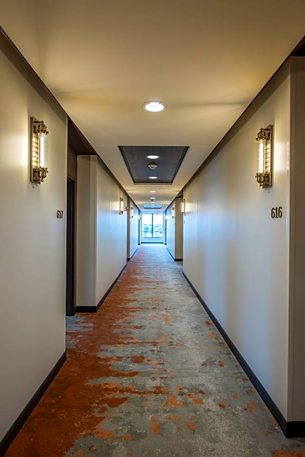 Hotel Indigo Tulsa DWTN/Entertainment Area
