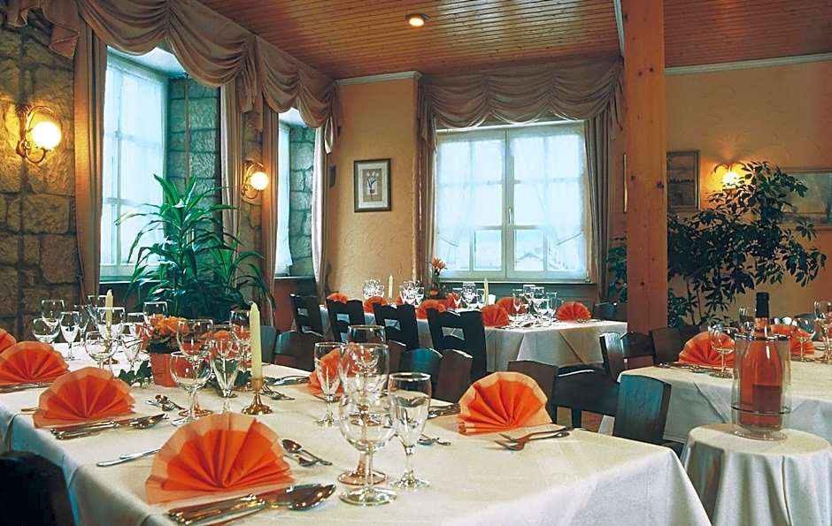 Cross-Country-Hotel Hirsch