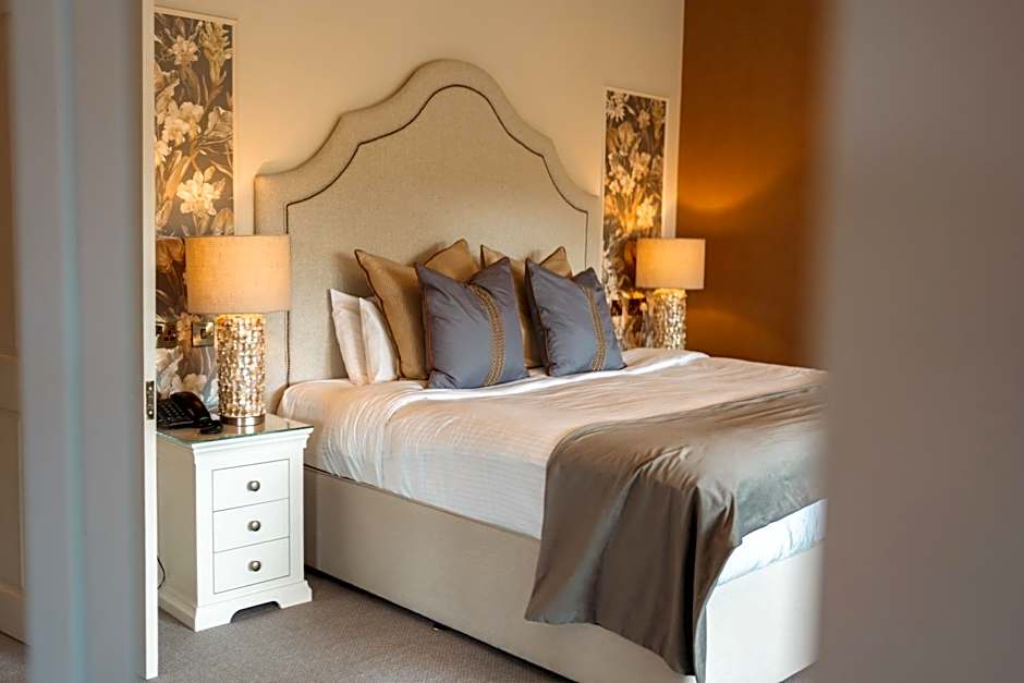Farington Lodge Hotel