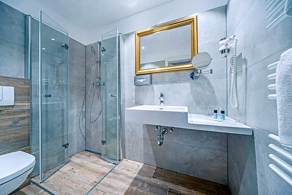 Gasthof Hotel Hauslwirt