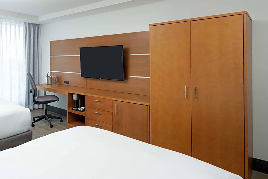 DoubleTree by Hilton Miami North I-95, FL