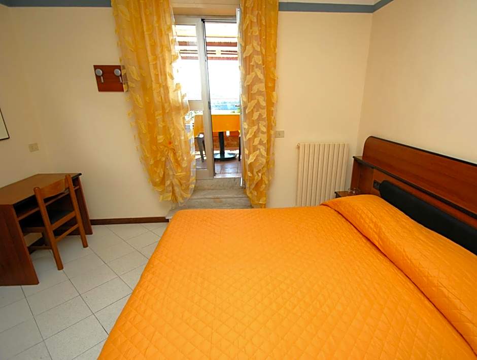 Hotel Baia Del Sorriso
