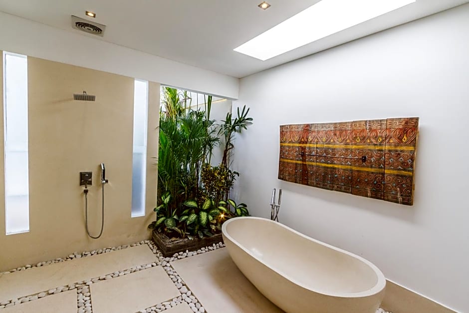 Villa Nala - Amazing 3-Bedroom in Seminyak