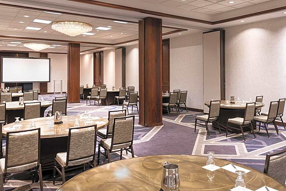 Sheraton Indianapolis City Centre Hotel