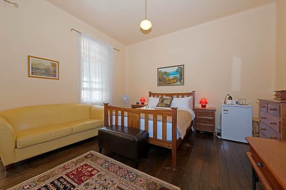 Edinburgh Gallery Bed & Breakfast