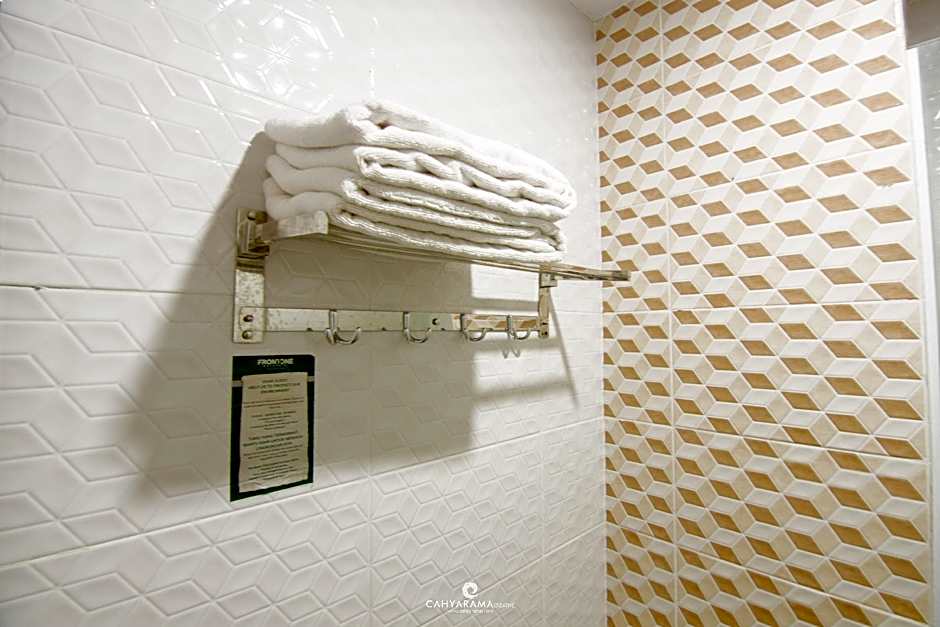 Front One Hotel Nganjuk