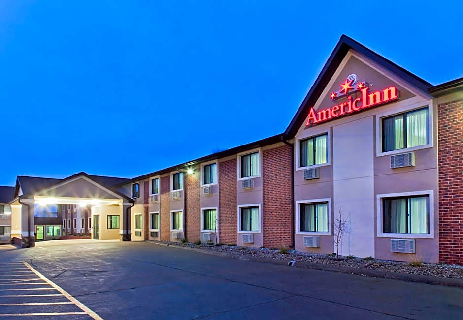 AmericInn by Wyndham Council Bluffs
