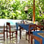 Adus Beach Inn