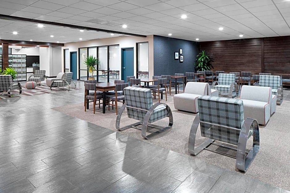 Four Points by Sheraton Oklahoma City Airport