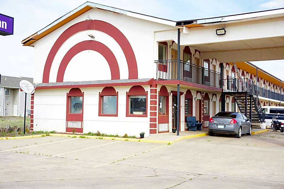 OYO Hotel Altus N Main St