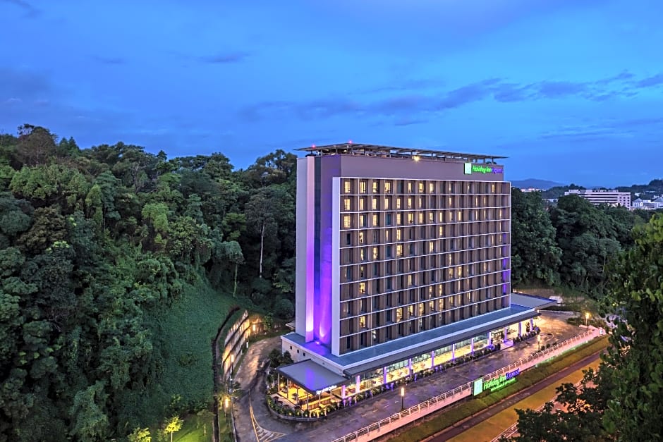 Holiday Inn Express Kota Kinabalu City Centre By IHG