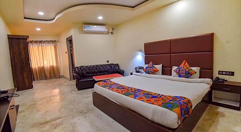 FabHotel Red Rose - Nr. IIT Guwahati