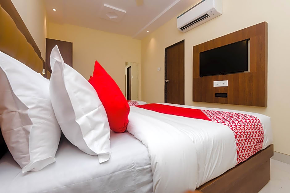 Capital O 29143 Embassy Suites