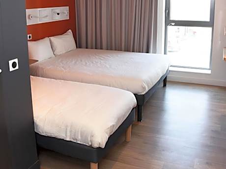 Triple Room with a Double Bed and a Single Bed