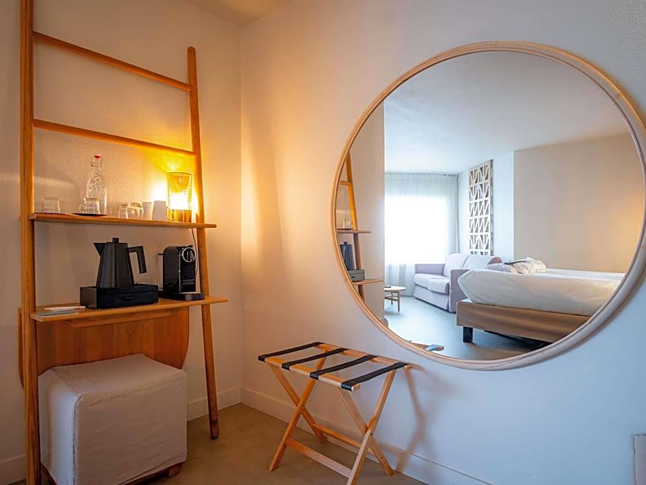 Mercure Saint Raphael Centre PLage