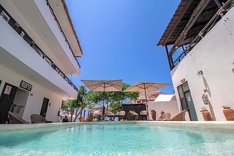 HAU Holbox, Oceanfront Boutique Hotel